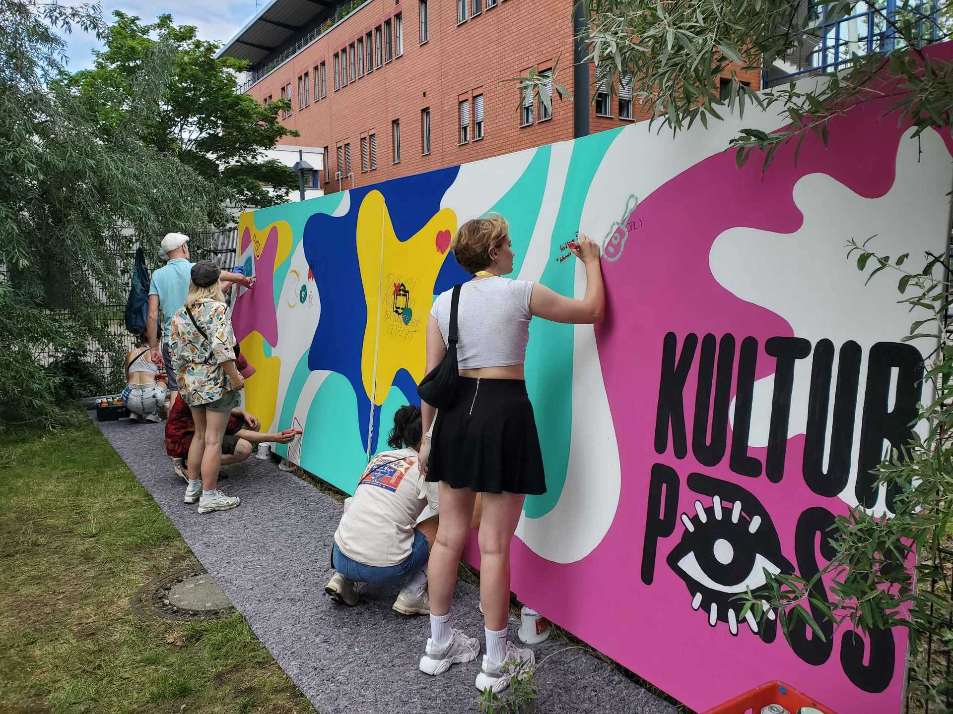 Alternative Text missing